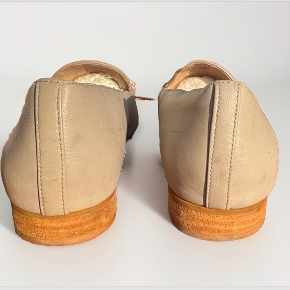 (8.5) TAHARI “Salty” Light Gray Leather Loafers - Picture 6 of 13